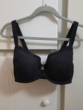 Understance T Shirt Demi Bra 32G
